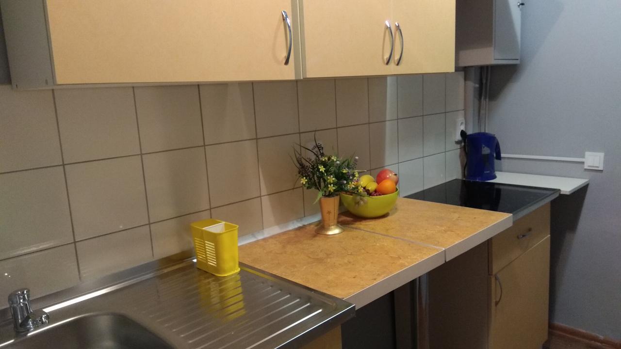 Hello Yellow Hostel Dnyipropetrovszk Kültér fotó